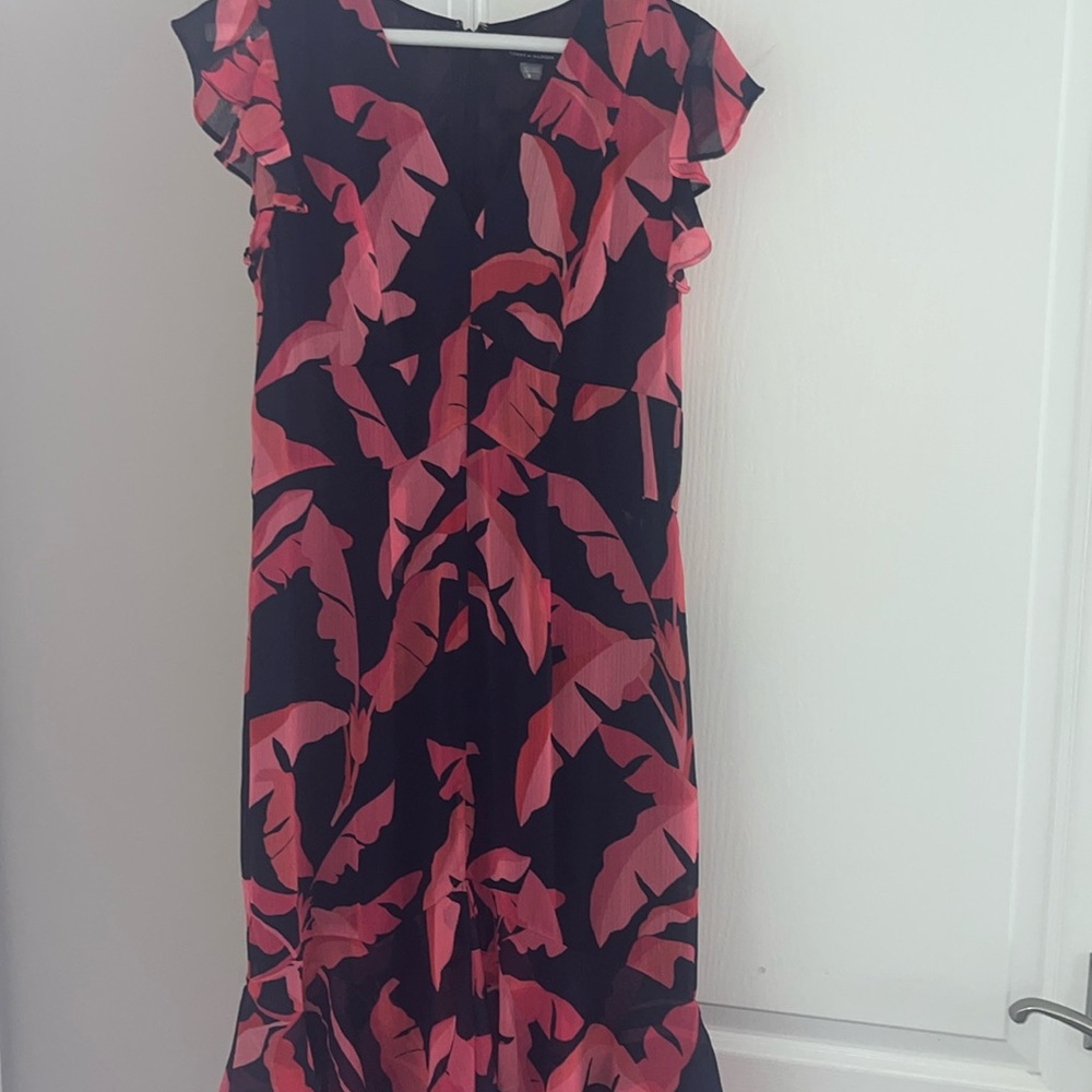 Tommy Hilfiger Women's floral navy -Print Ruffled Midi Dress size 6